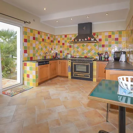 Beautiful In Florent Saint-Florent (Corsica)