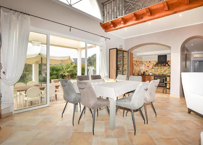 Beautiful In Florent *